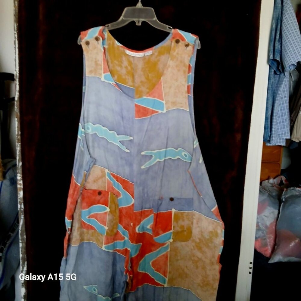 Silhouettes Jumpsuit/Romper